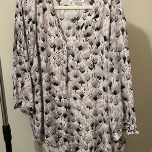 Rose & Olive Floral V-Neck Blouse - Black and Cream